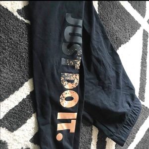 Nike leggings Size Small